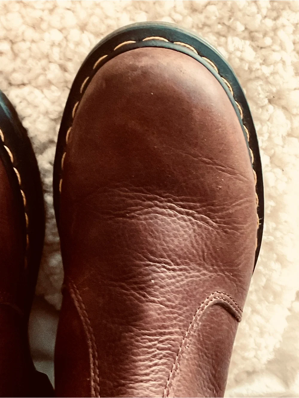 Dr. Martens Brown Leather Shearling-Lined Chelsea Boots . Size 8.